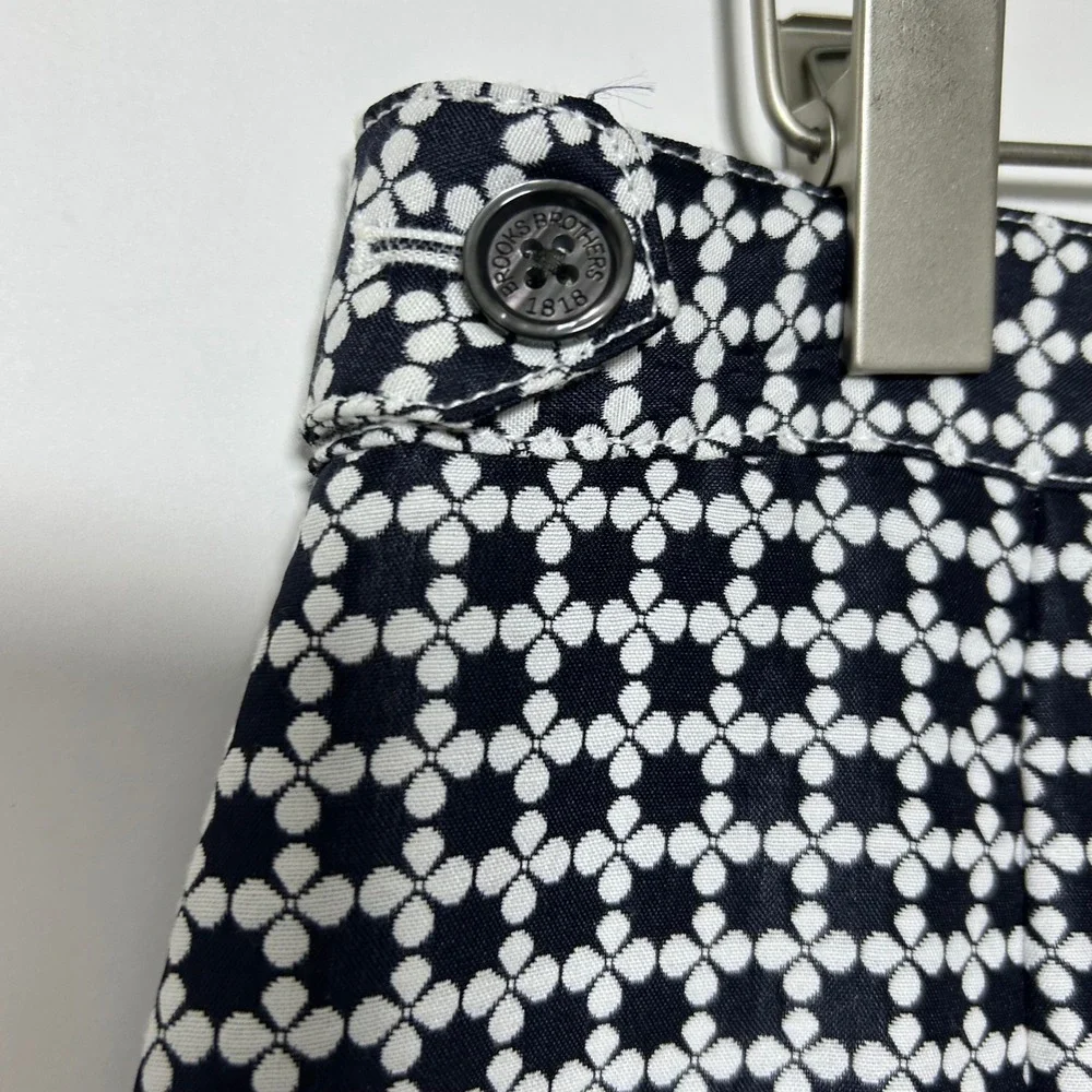Brooks‎ Brothers Pencil Skirt Women 8 Navy Blue Black Geometric Quatrefoil New